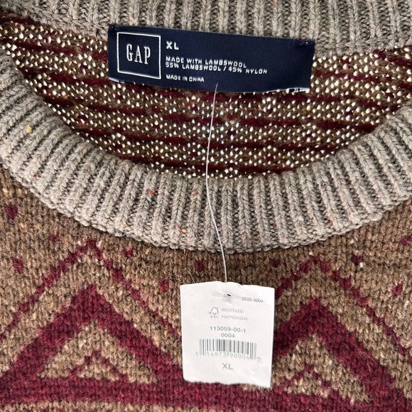 Men’s wool sweater from the gap. Size xl. Nwt - Picture 2 of 2